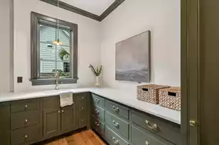 1323 Wayne St, Mount Pleasant, SC 29464 - Photo 28
