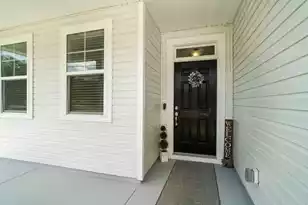 689 Butternut Road W, Summerville, SC 29483 - Photo 10