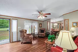39 Rosa Dr, Saint Matthews, SC 29135 - Photo 10