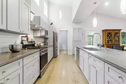 1584 Periwinkle Drive, Mount Pleasant, SC 29466 - Photo 2