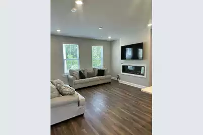 1247 Tice Lane, North Charleston, SC 29405 - Photo 4