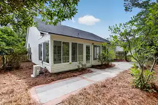 2636 Palmetto Hall Blvd, Mount Pleasant, SC 29466 - Photo 32