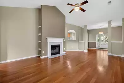 2636 Palmetto Hall Boulevard, Mount Pleasant, SC 29466 - Photo 4