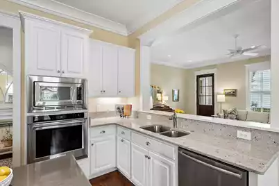 18 Mises Street, Mount Pleasant, SC 29464 - Photo 10