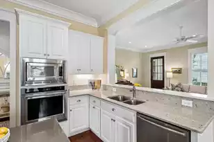 18 Mises St, Mount Pleasant, SC 29464 - Photo 10