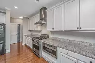 1435 Masthead Dr, Mount Pleasant, SC 29466 - Photo 14