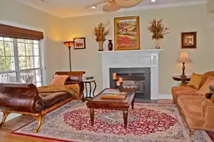 1069 Mathis Ferry Rd, Mount Pleasant, SC 29464 - Photo 8