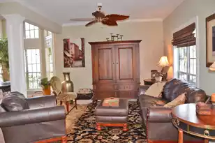 1069 Mathis Ferry Rd, Mount Pleasant, SC 29464 - Photo 4