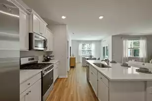 1053 Laurel Oaks Dr, Summerville, SC 29483 - Photo 10