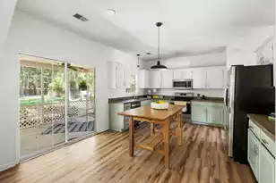 8514 Kennestone Ln, North Charleston, SC 29420 - Photo 6