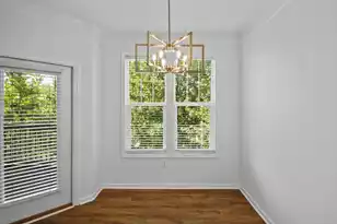 2033 Chatelain Way, Mount Pleasant, SC 29464 - Photo 6