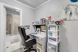 7625 Oakridge Circle E #A & B, North Charleston, SC 29420 - Photo 12