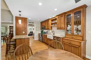 288 Molasses Ln, Mount Pleasant, SC 29464 - Photo 24