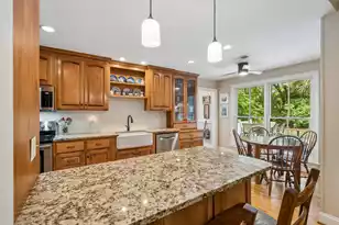 288 Molasses Ln, Mount Pleasant, SC 29464 - Photo 20