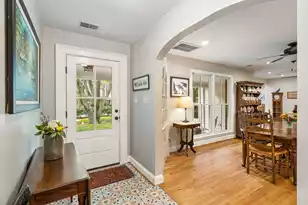 288 Molasses Ln, Mount Pleasant, SC 29464 - Photo 10