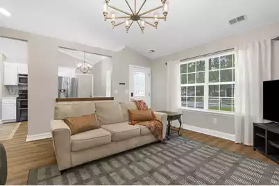 332 Macgregor Drive, Summerville, SC 29486 - Photo 4