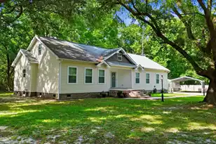 137 Dunmeyer Hill Rd, Summerville, SC 29485 - Photo 1