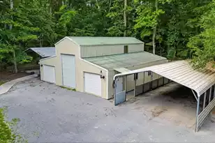 137 Dunmeyer Hill Rd, Summerville, SC 29485 - Photo 2
