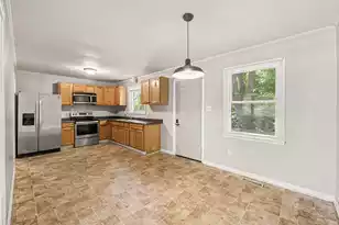 2755 Louise Dr, North Charleston, SC 29405 - Photo 6