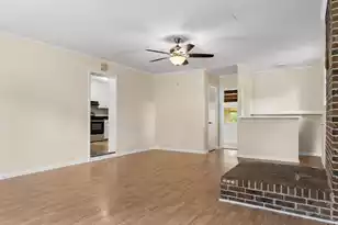 1136 Lakeshore Dr, Orangeburg, SC 29115 - Photo 8