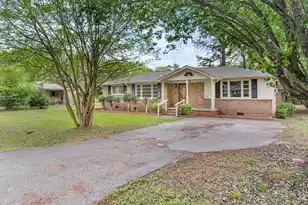1136 Lakeshore Dr, Orangeburg, SC 29115 - Photo 2