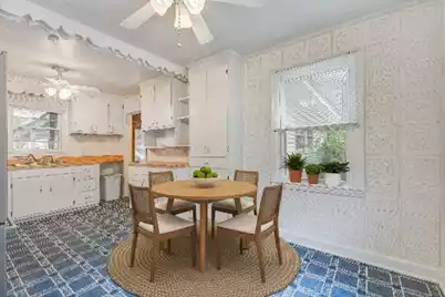 220 Fender, Walterboro, SC 29488 - Photo 4