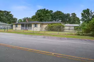 220 Fender, Walterboro, SC 29488 - Photo 34
