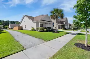 1552 Thin Pine Dr, Johns Island, SC 29455 - Photo 4