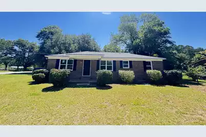 505 Lakeshore, Walterboro, SC 29488 - Photo 2