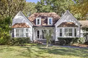 1019 Royalist Rd, Mount Pleasant, SC 29464 - Photo 1