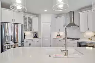 522 Spring Hollow Dr, Charleston, SC 29492 - Photo 12