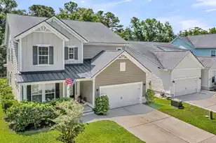 2251 Spring Hope Dr, Mount Pleasant, SC 29466 - Photo 2