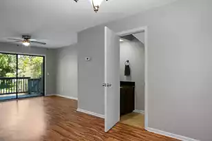 8483 Yadkin Cir, North Charleston, SC 29406 - Photo 4