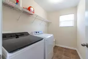 253 Cameron St, Summerville, SC 29486 - Photo 42