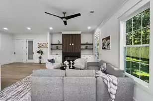 196 Challedon Dr, Summerville, SC 29485 - Photo 8