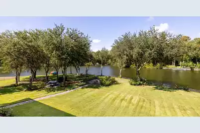 1391 Royston Road, Mount Pleasant, SC 29464 - Photo 4