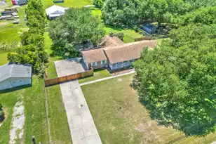 1941 Varner St, Summerville, SC 29486 - Photo 2