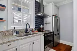 507 2nd North Street W, Summerville, SC 29483 - Photo 8