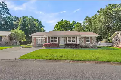 123 Wessex Drive, Goose Creek, SC 29445 - Photo 2