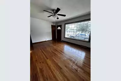 4722 Foxwood Drive, North Charleston, SC 29418 - Photo 2