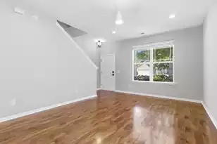 3573 Locklear Ln, Mount Pleasant, SC 29466 - Photo 10