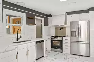 1318 Foster St, Charleston, SC 29407 - Photo 8