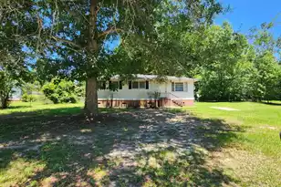 607 Sherrie Ln, Orangeburg, SC 29115 - Photo 2