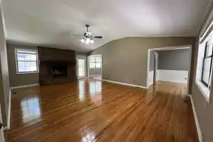 4764 Holbird St, North Charleston, SC 29405 - Photo 2