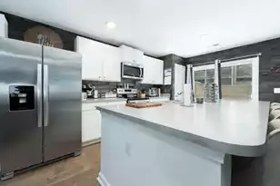 4589 Palm View Cir, North Charleston, SC 29418 - Photo 6