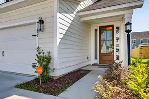 490 Eagleview Dr, Moncks Corner, SC 29461 - Photo 2