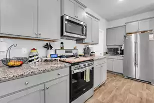301 Black Birch Dr, Summerville, SC 29486 - Photo 8