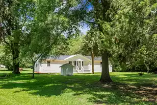1393 Harristown Rd, Bonneau, SC 29431 - Photo 2