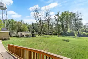 302 First Street N, Cameron, SC 29030 - Photo 44