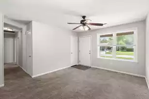 110 Bee St, Summerville, SC 29483 - Photo 8
